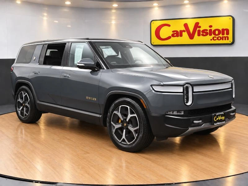 2023 Rivian R1S
