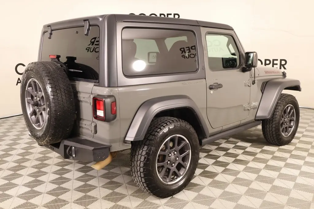 2020 Jeep Wrangler Sport S photo 14