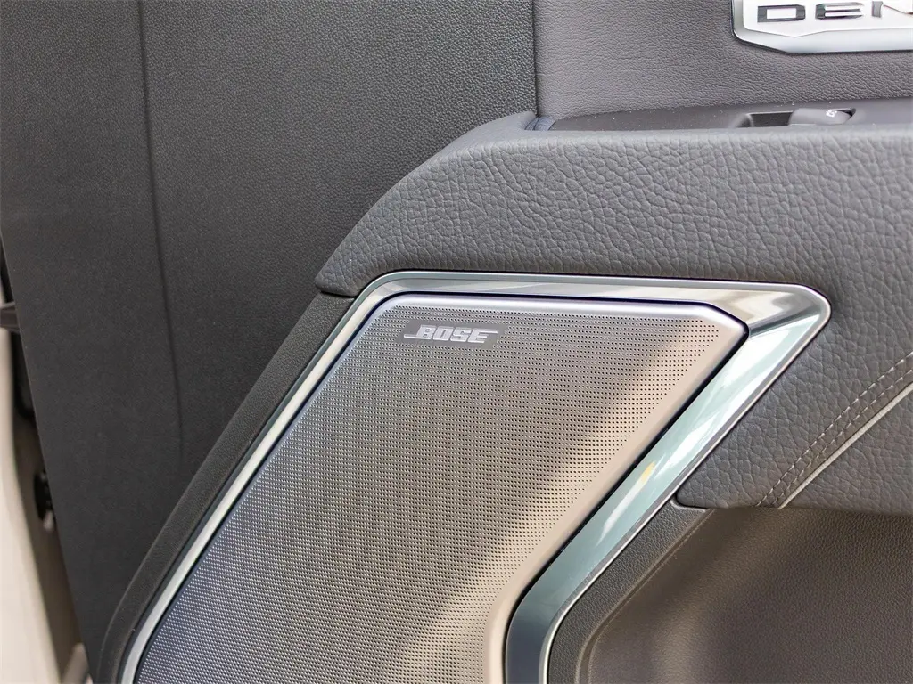 2026 Gmc Sierra 1500 Denali photo 16