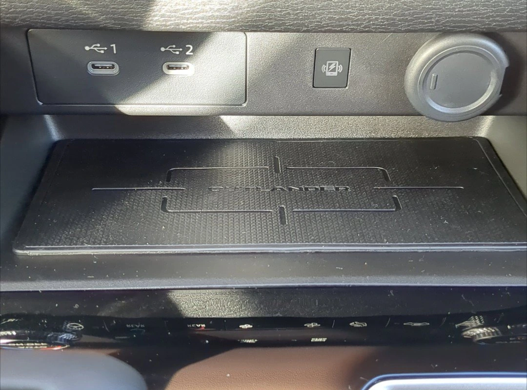2026 Mitsubishi Outlander SEL - Photo 28