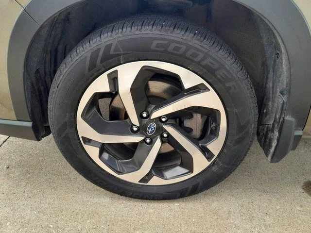 2023 Subaru Forester Touring - Photo 9