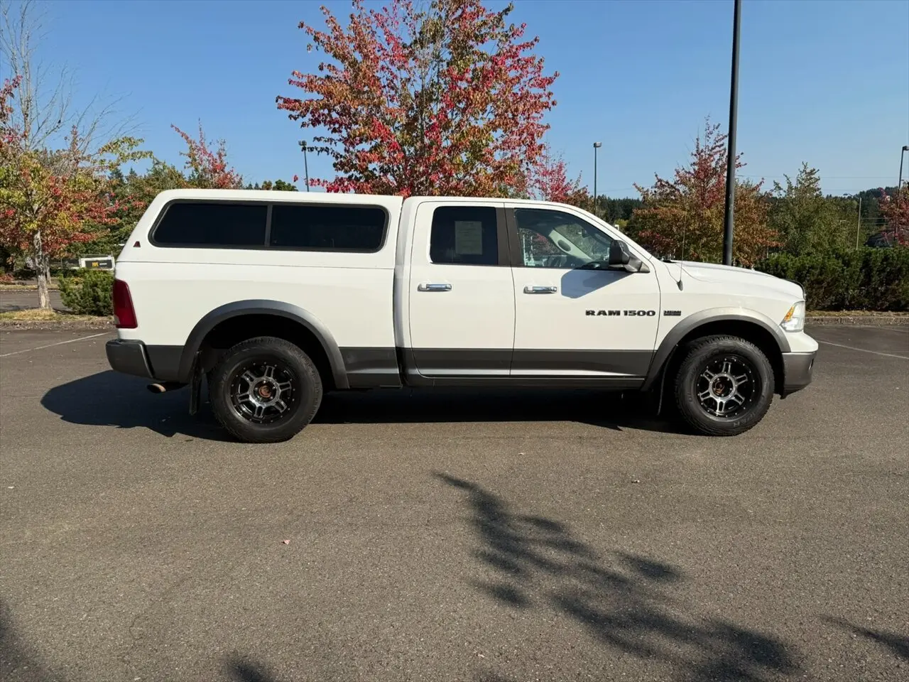 2012 Ram 1500 SLT photo 4