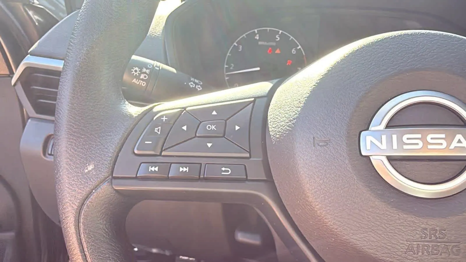 2025 Nissan Altima S photo 10