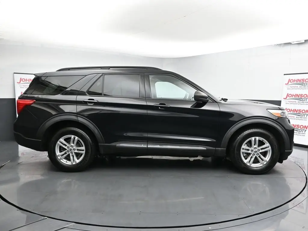 2020 Ford Explorer XLT photo 4
