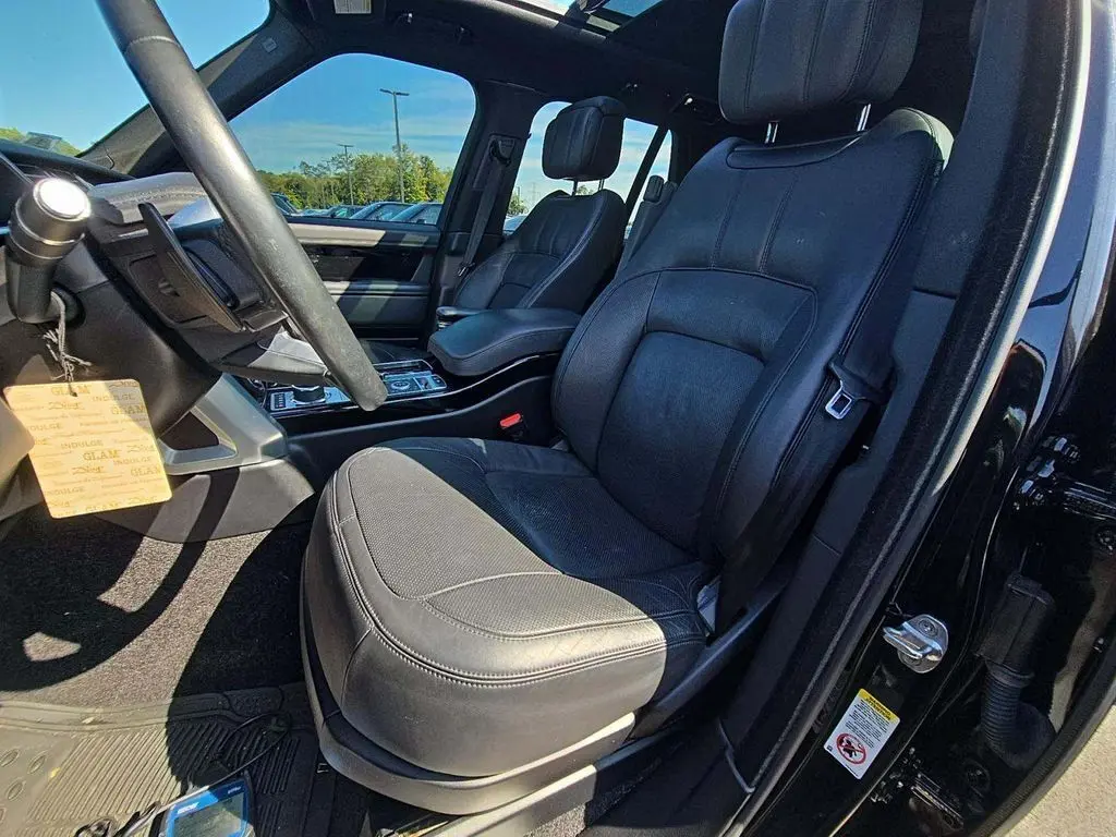 2021 Land Rover Range Rover P525 HSE HSE Westminster Edition photo 5