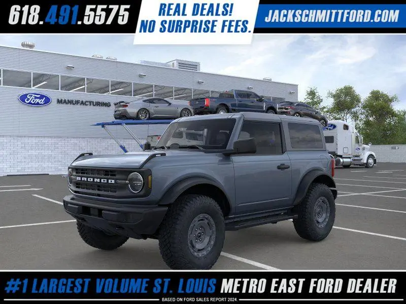 2025 Ford Bronco 2-Door Base's photo