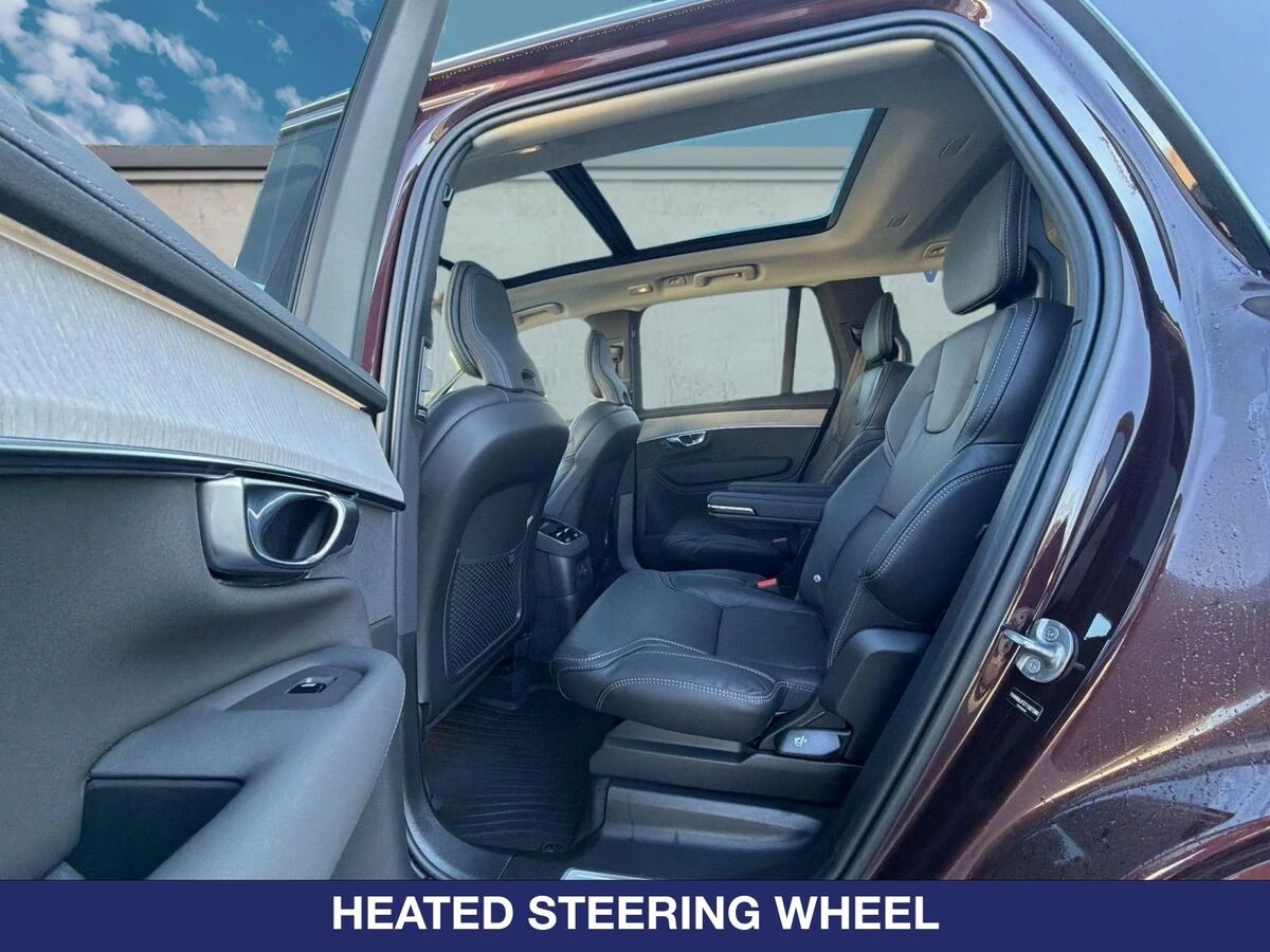 2026 Volvo - image 26