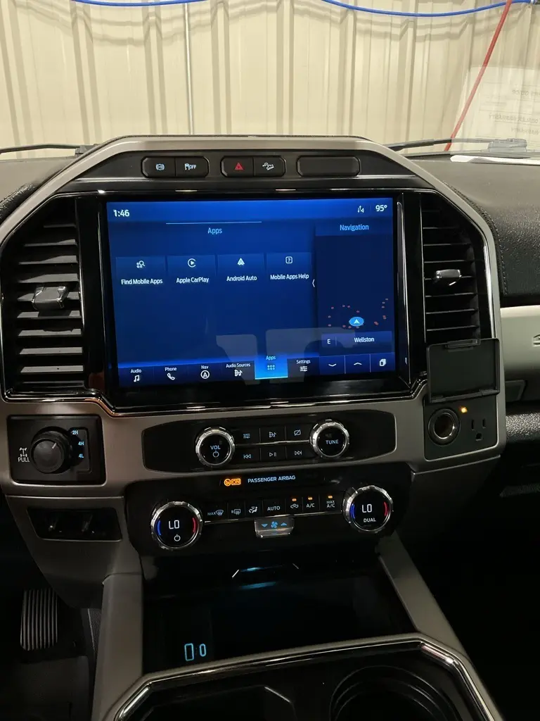 2022 Ford F-250 photo 16