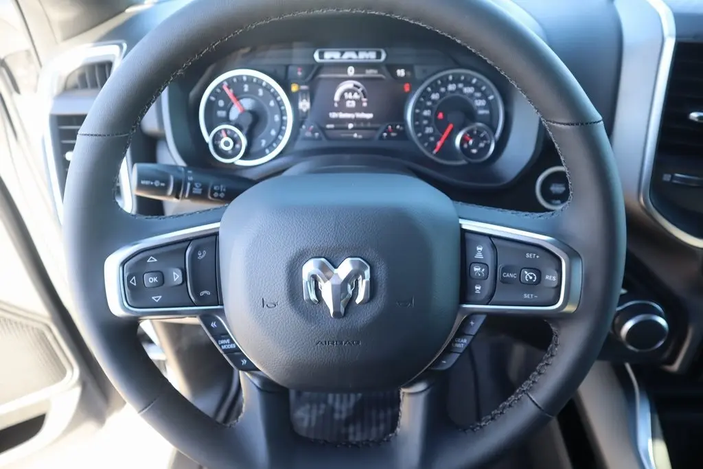 2026 Ram 1500 Big Horn Lone Star photo 3