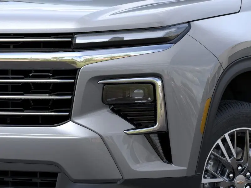 2026 Chevrolet Traverse 2LT photo 10