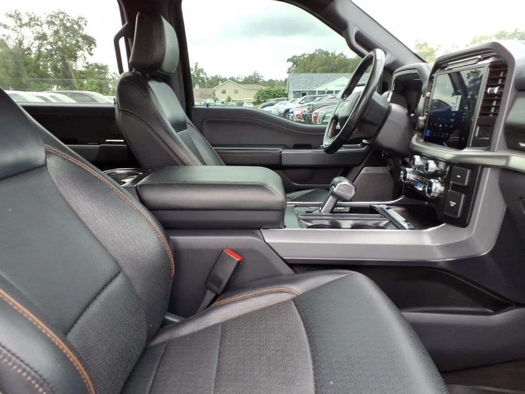 2024 Ford F-150 Lariat - Photo 12