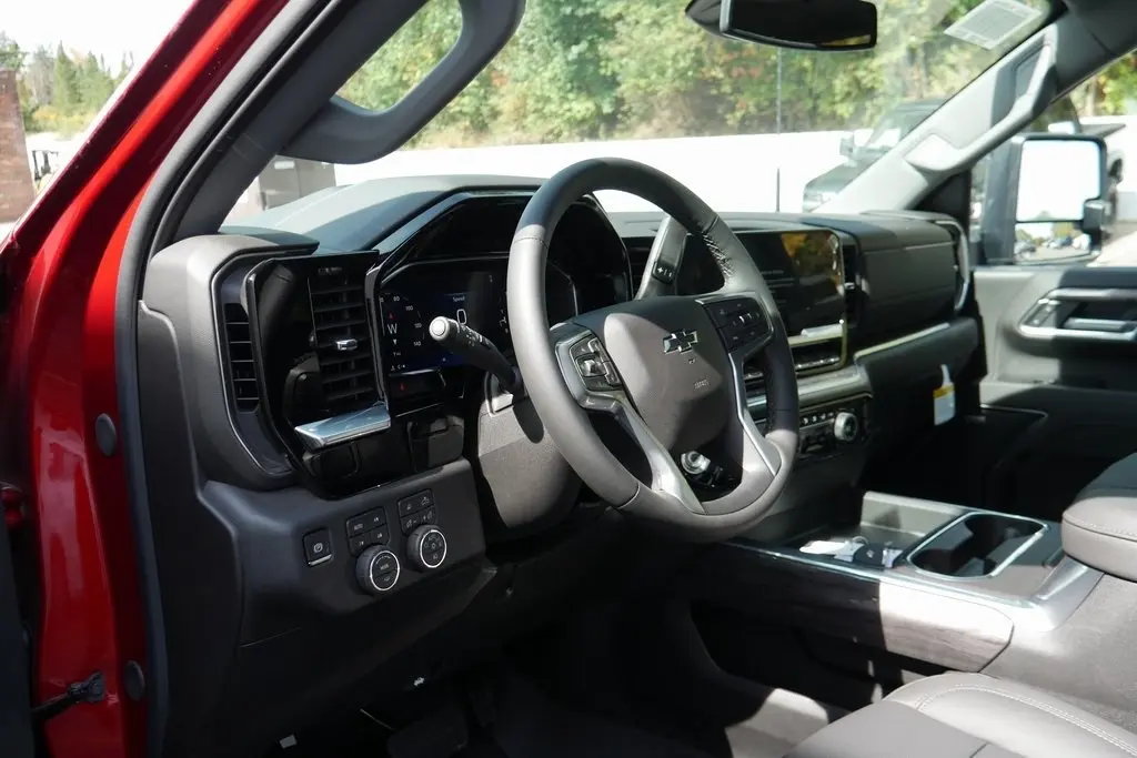 2026 Chevrolet Silverado LTZ photo 10
