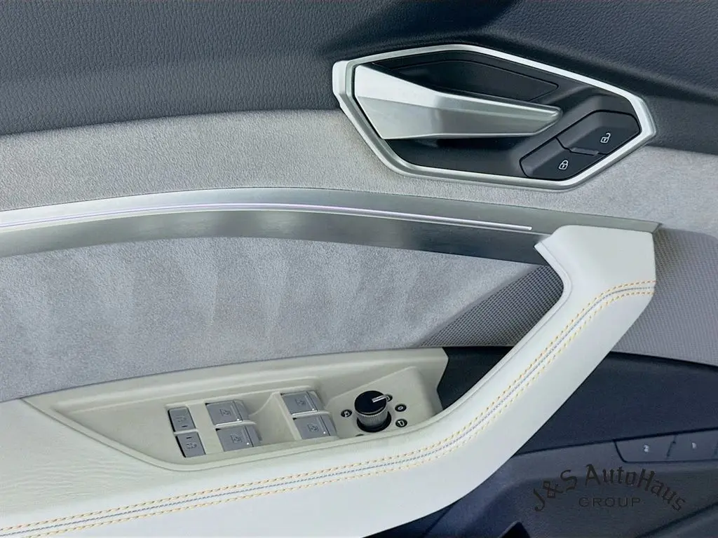 2022 Audi e-tron Chronos Edition photo 19