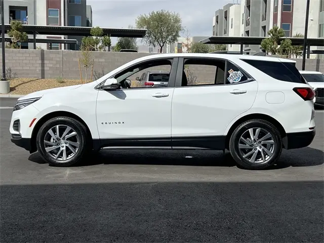Used 2022 Chevrolet Equinox LT with VIN 3GNAXKEV3NL261799 for sale in Las Vegas, NV