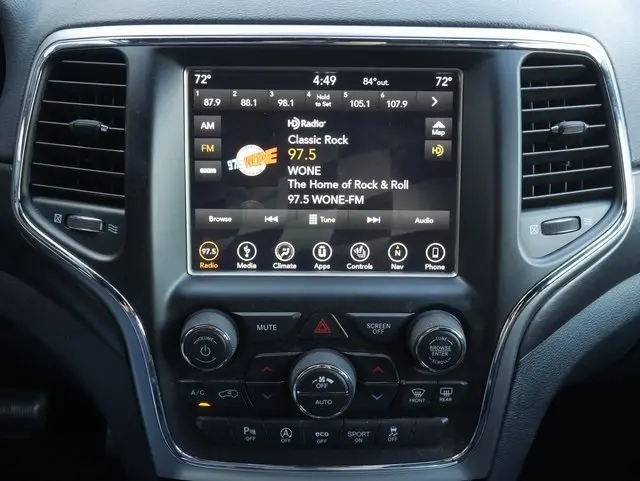 2018 Jeep Grand Cherokee Laredo E photo 4