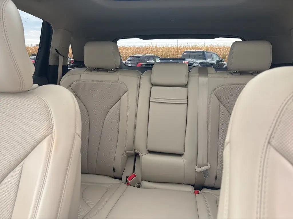 2019 Lincoln Nautilus Reserve photo 33