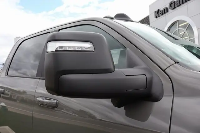 2026 Ram 2500 Laramie photo 2