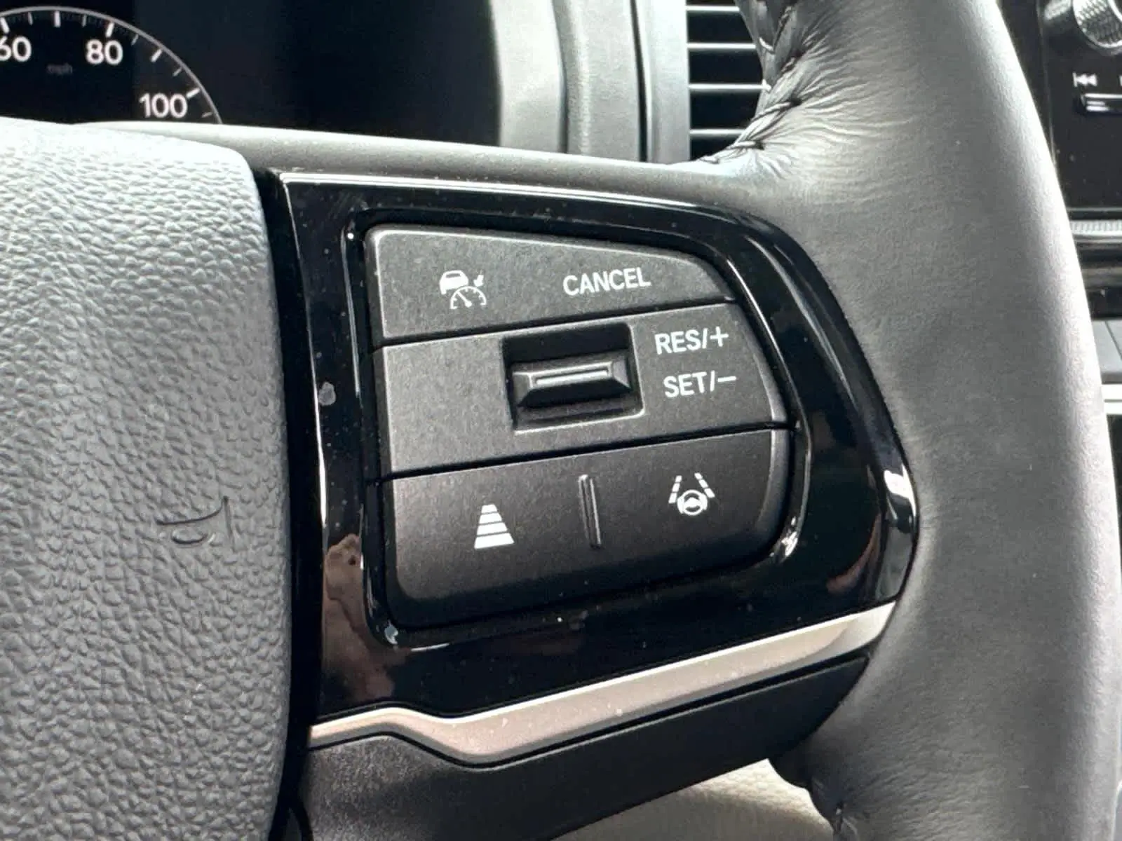 2025 Honda Odyssey EX-L photo 16