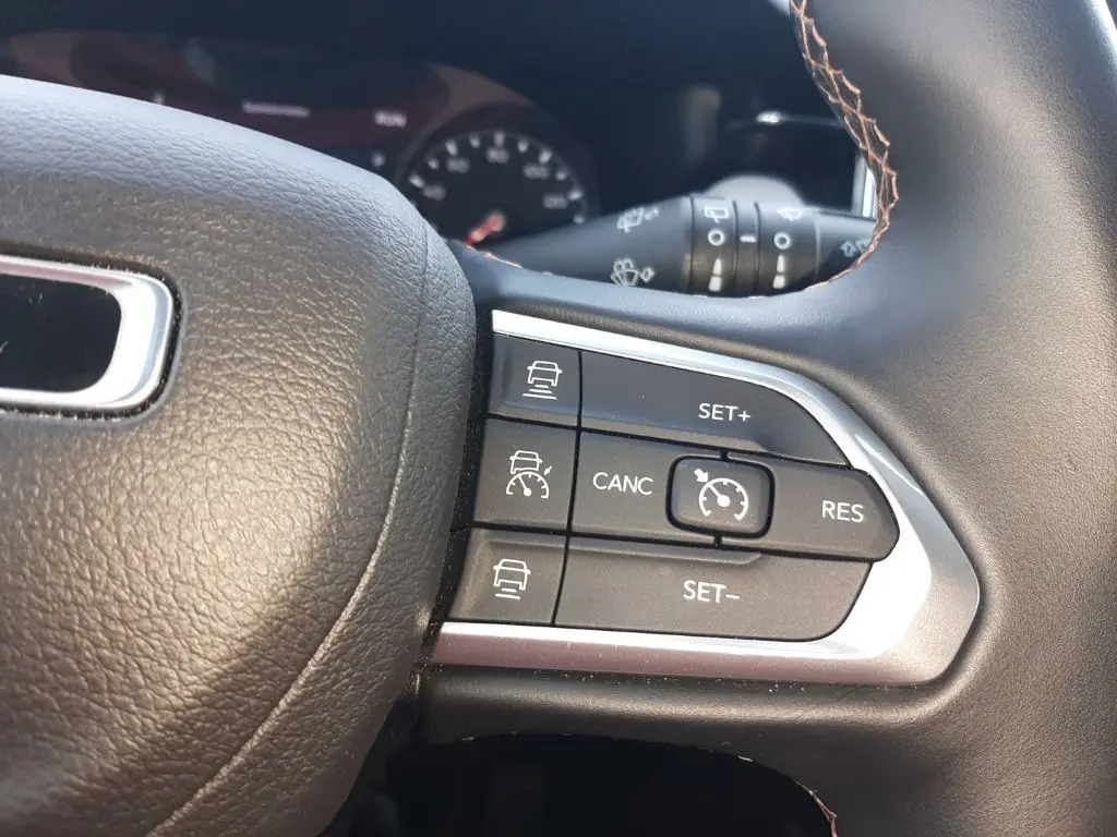 2022 Jeep Compass Limited photo 15