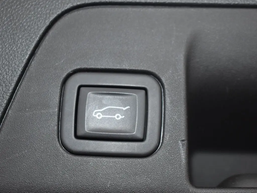 2023 Buick Envision Preferred photo 26