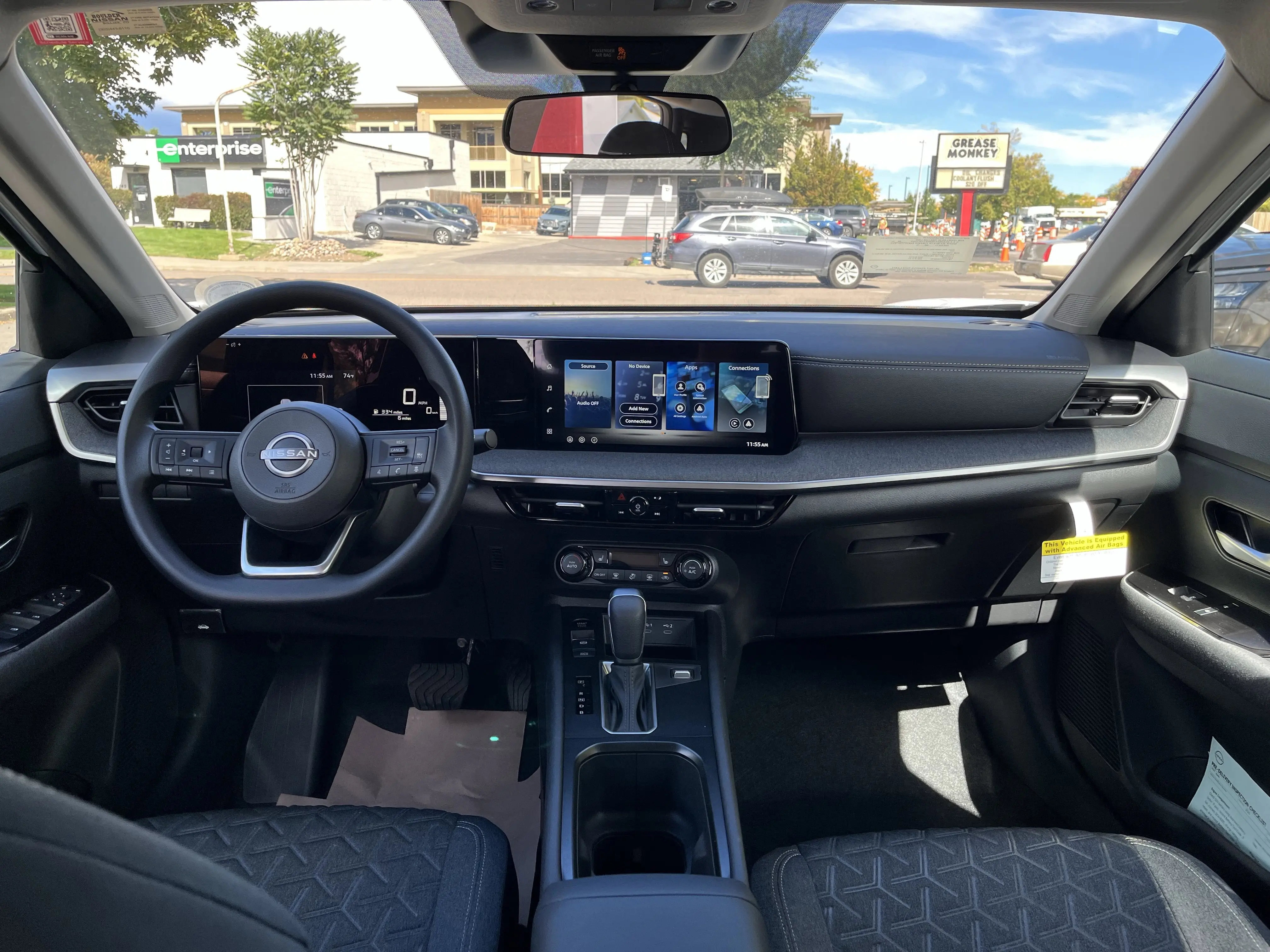 2026 Nissan Kicks SV photo 18