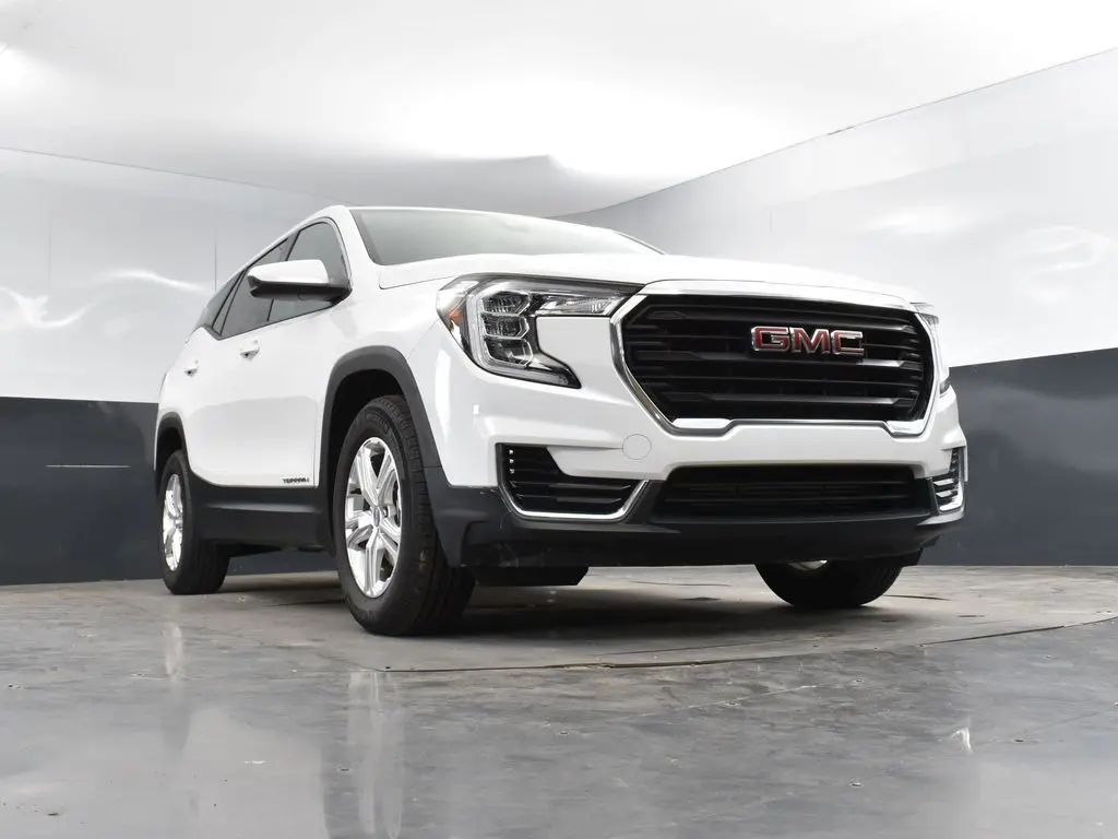2024 Gmc Terrain SLE photo 29