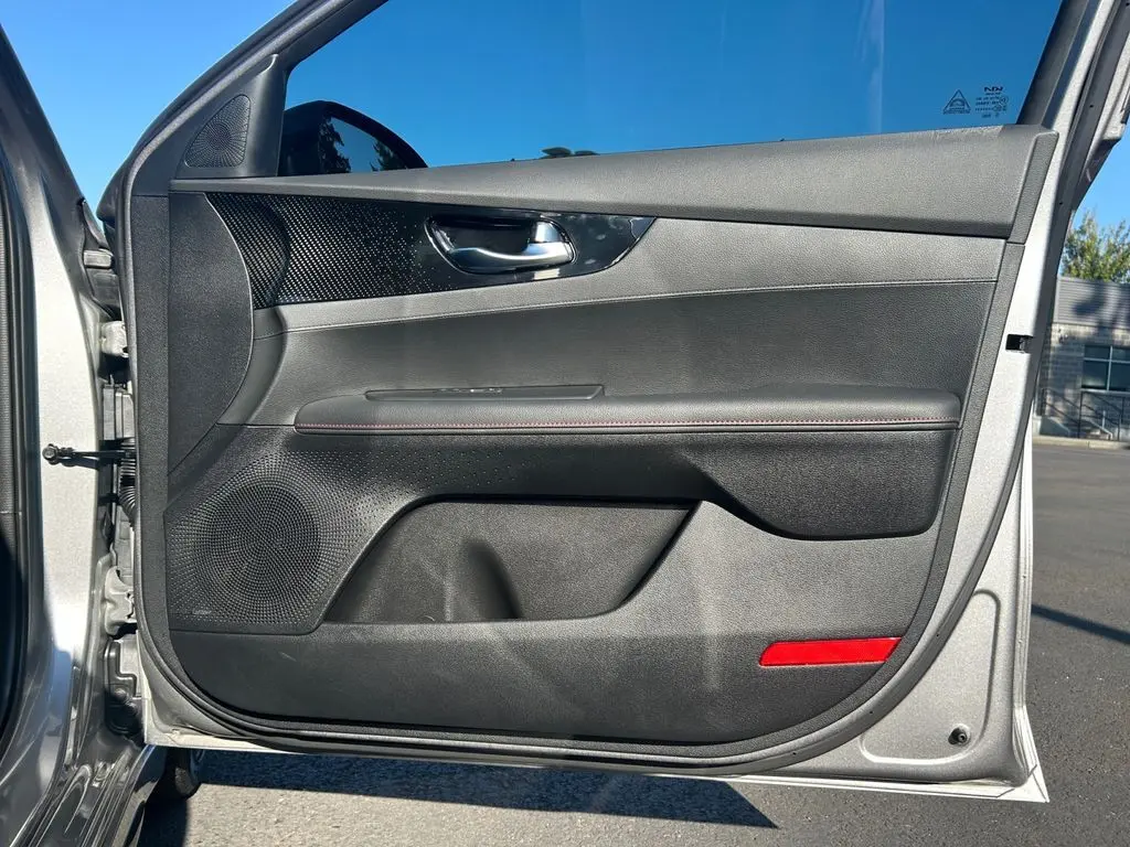 2023 Kia Forte GT photo 23
