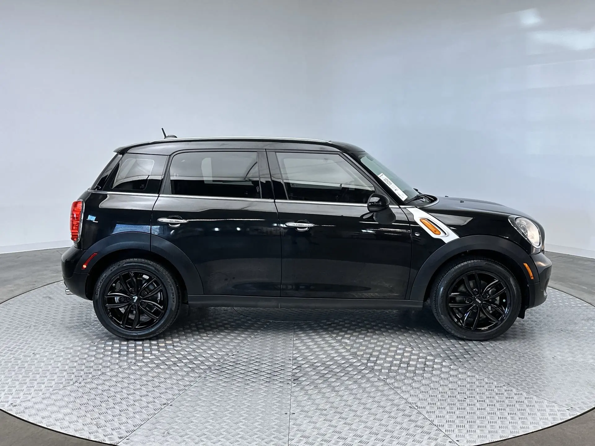 2014 Mini Countryman photo 10