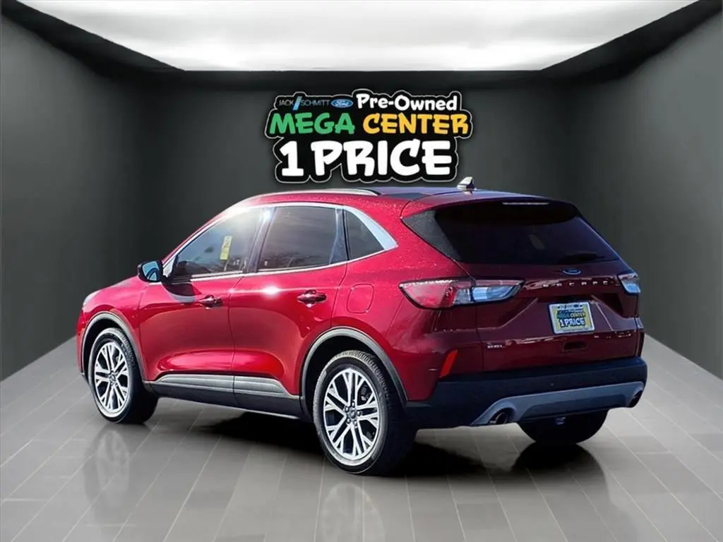 2021 Ford Escape SEL photo 4