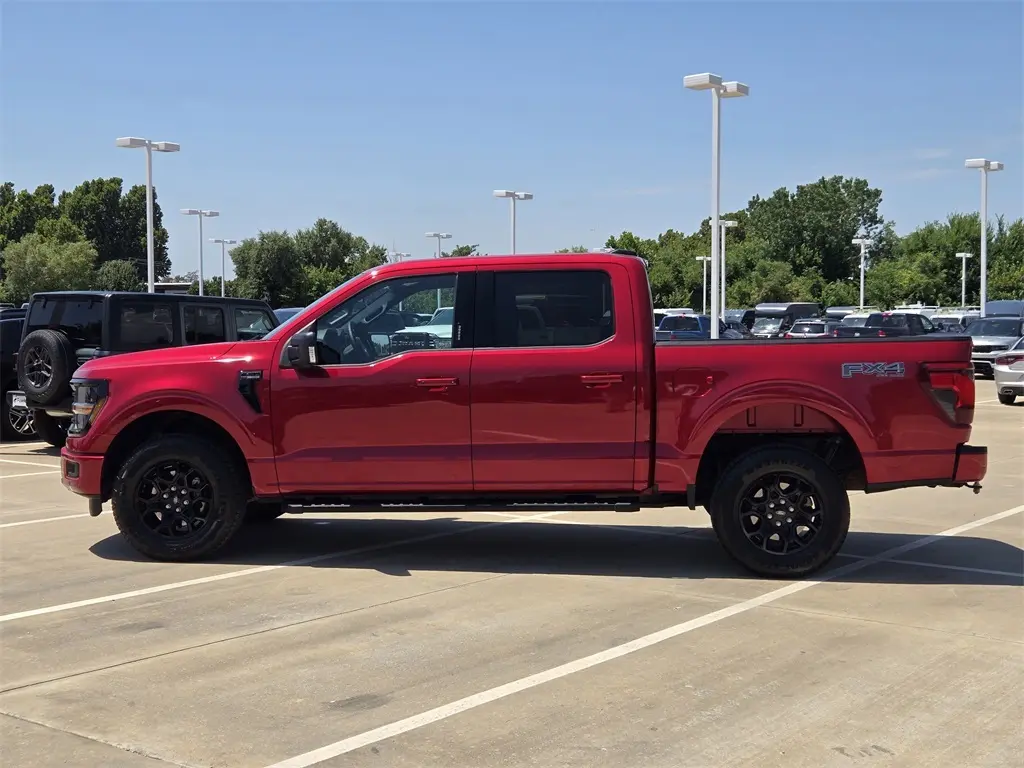 2024 Ford F-150 XLT photo 4