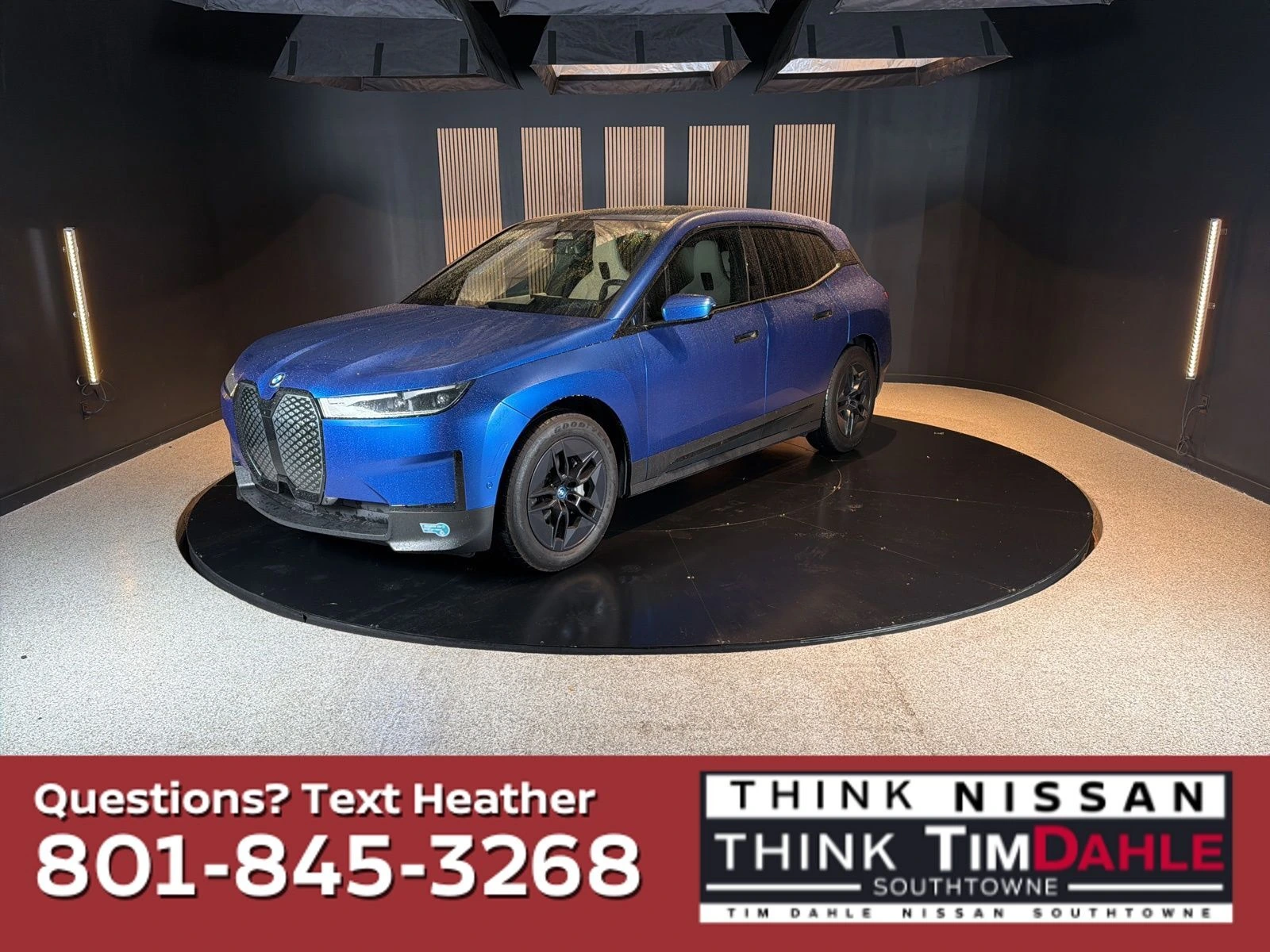 2023 BMW iX xDrive50's photo