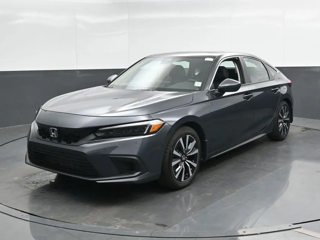 2024 Honda Civic EX-L Hatchback photo 5