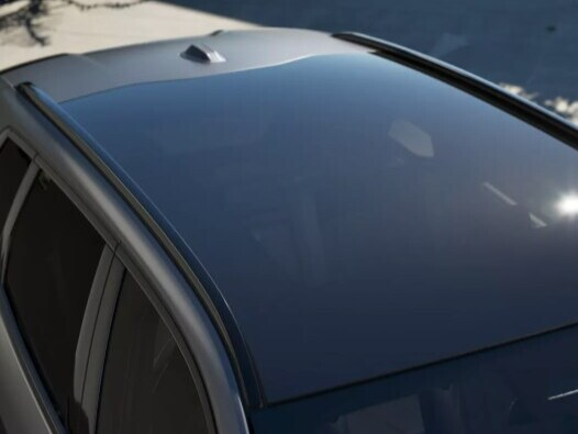 Your window to the world, the available Sky Lounge Panoramic Roof draws natural light into the cabin for a more spacious feel. 