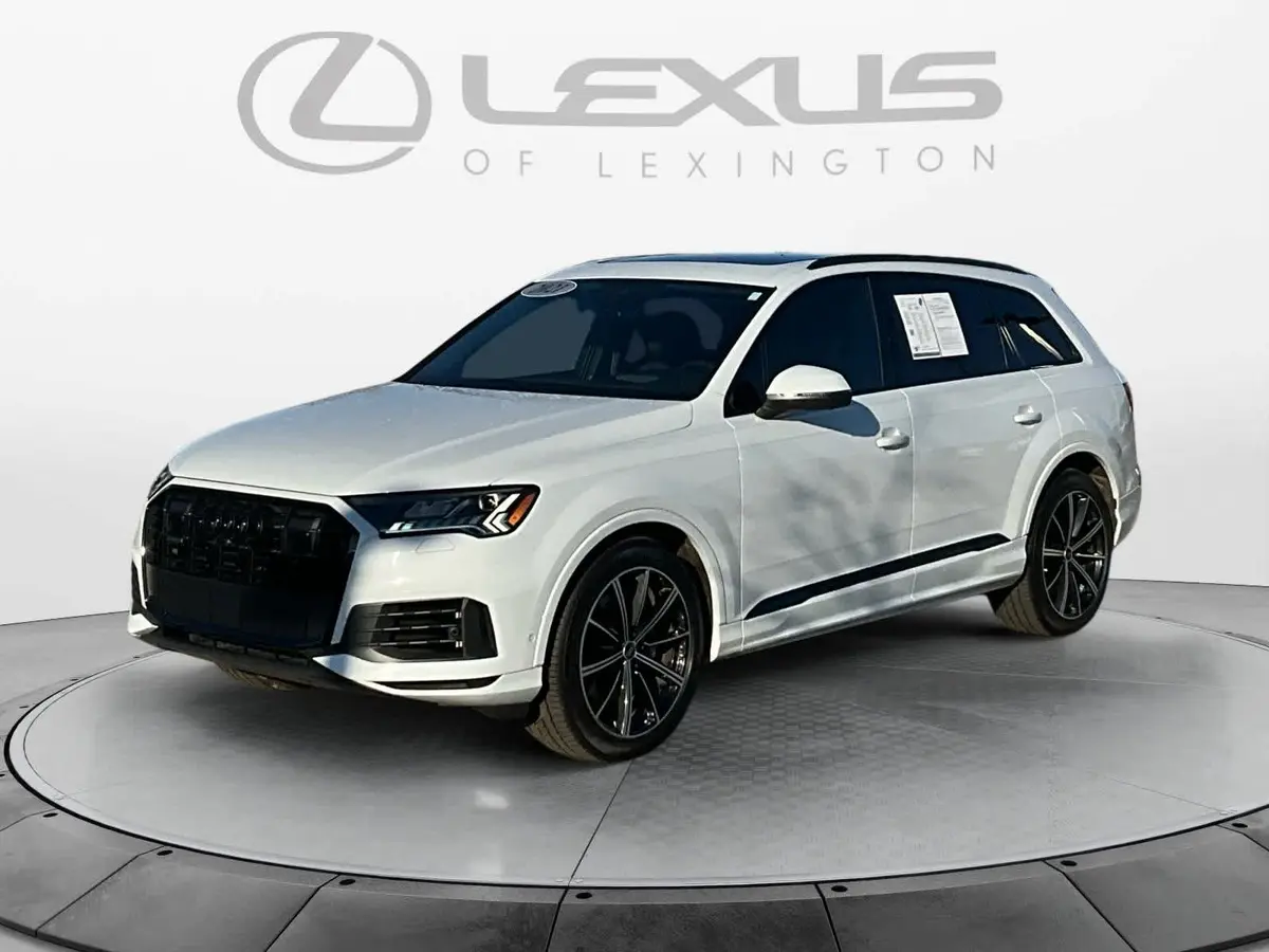 2021 Audi Q7 Prestige's photo