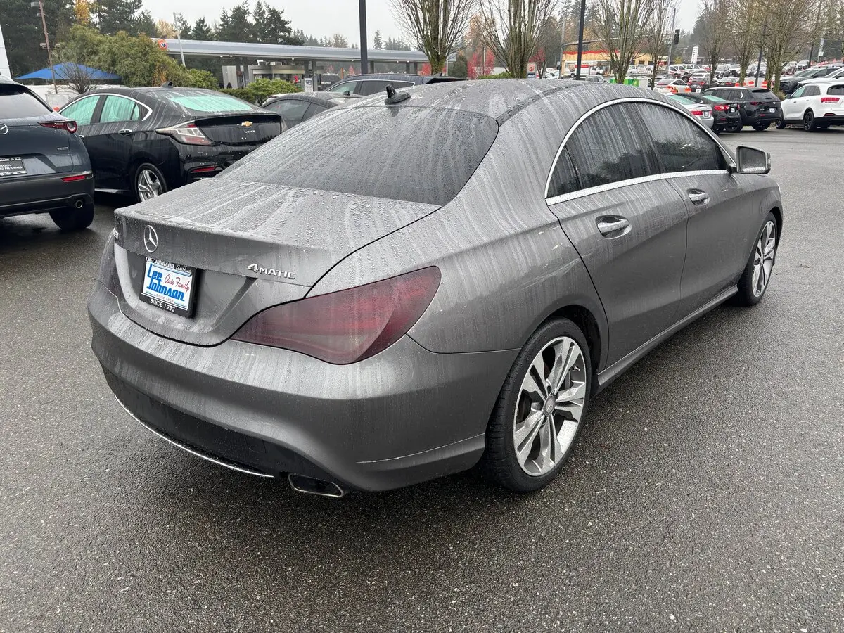 2015 Mercedes Benz CLA 250 4MATIC photo 4