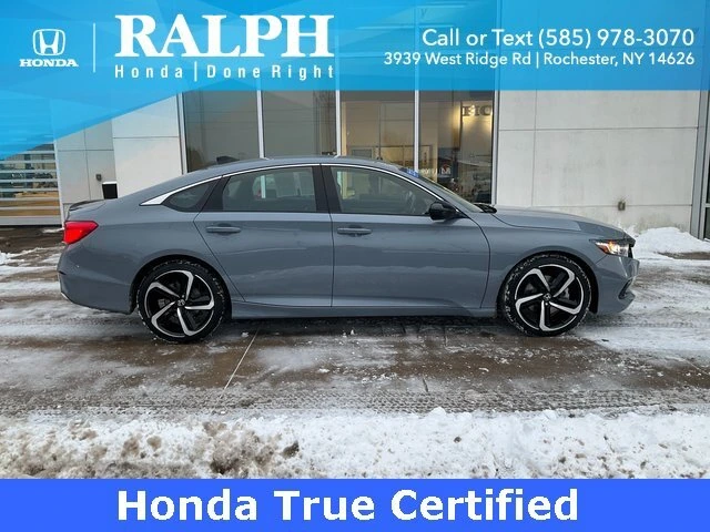 2022 Honda Accord Sport's photo