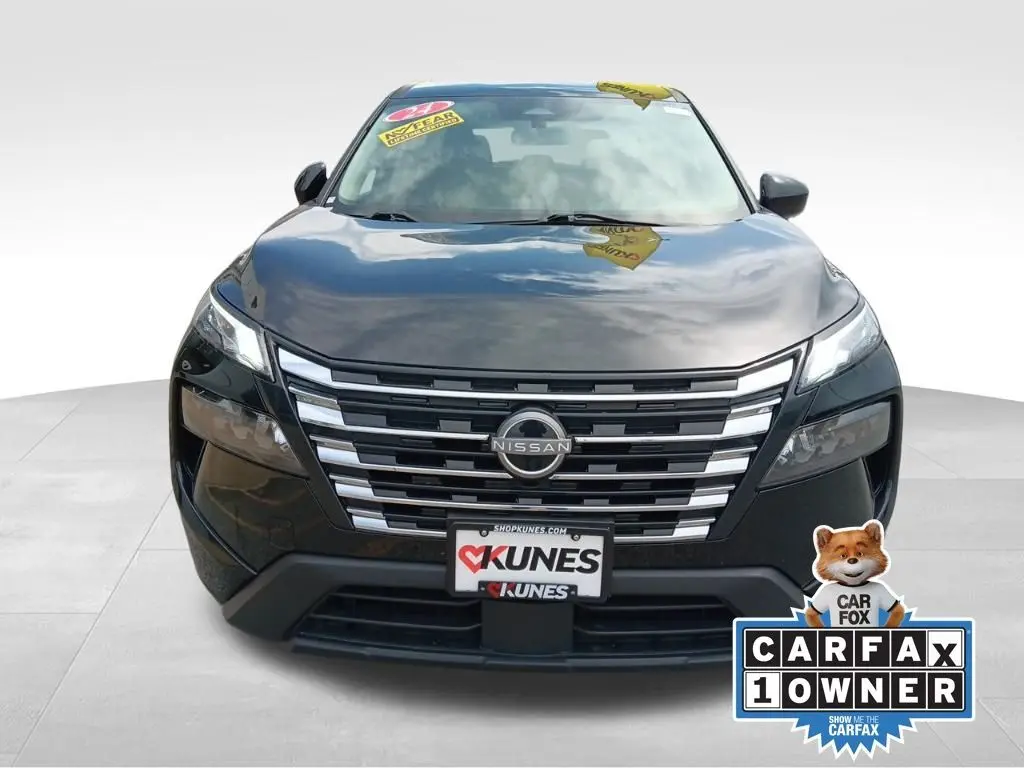 Used 2024 Nissan Rogue SV with VIN JN8BT3BA3RW350888 for sale in Macomb, IL