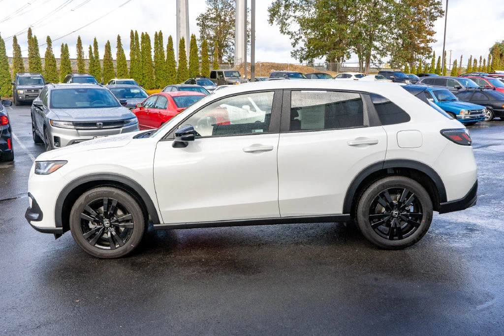 2026 Honda HR-V Sport - Photo 8