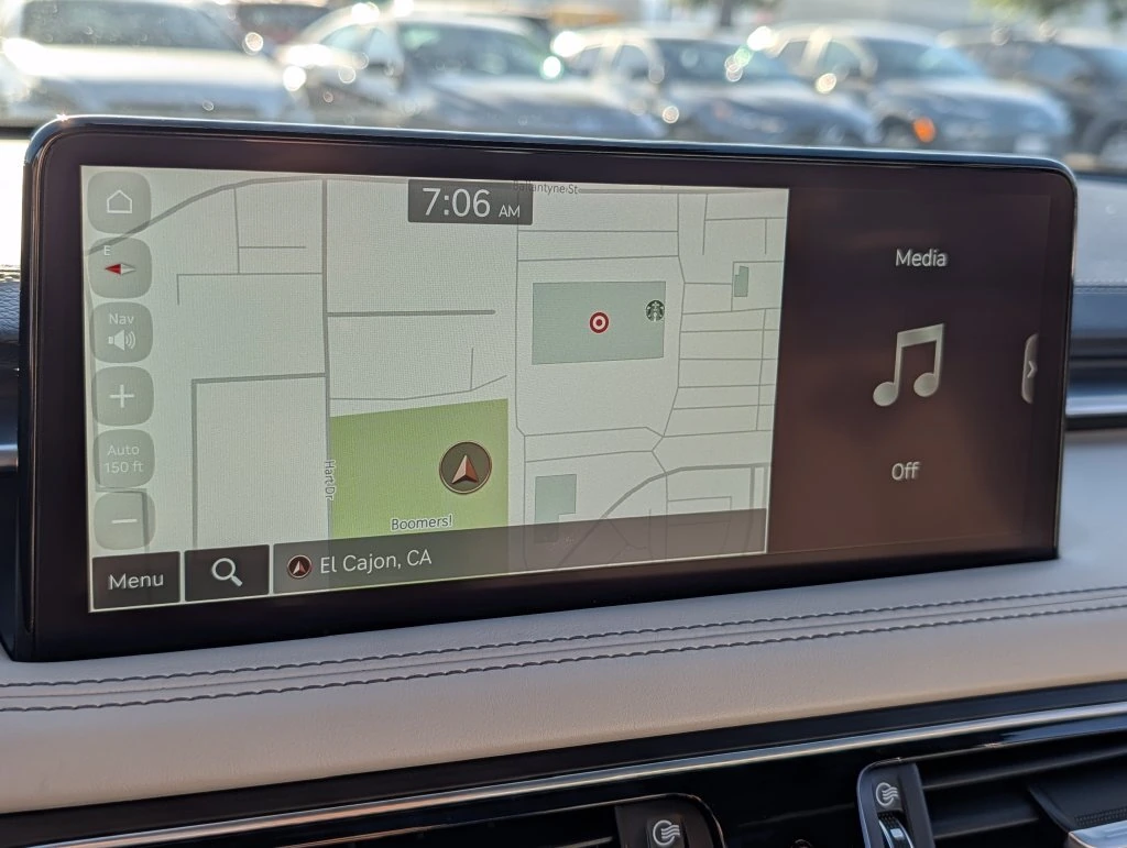 2023 GENESIS G70 Standard - Photo 22