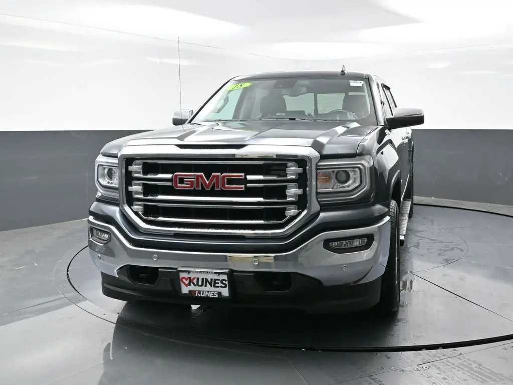 2018 Gmc Sierra 1500 SLT photo 4