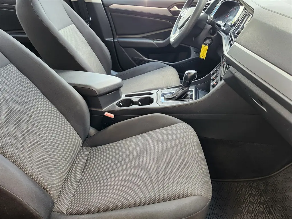 2019 Volkswagen Jetta 1.4T SE photo 8