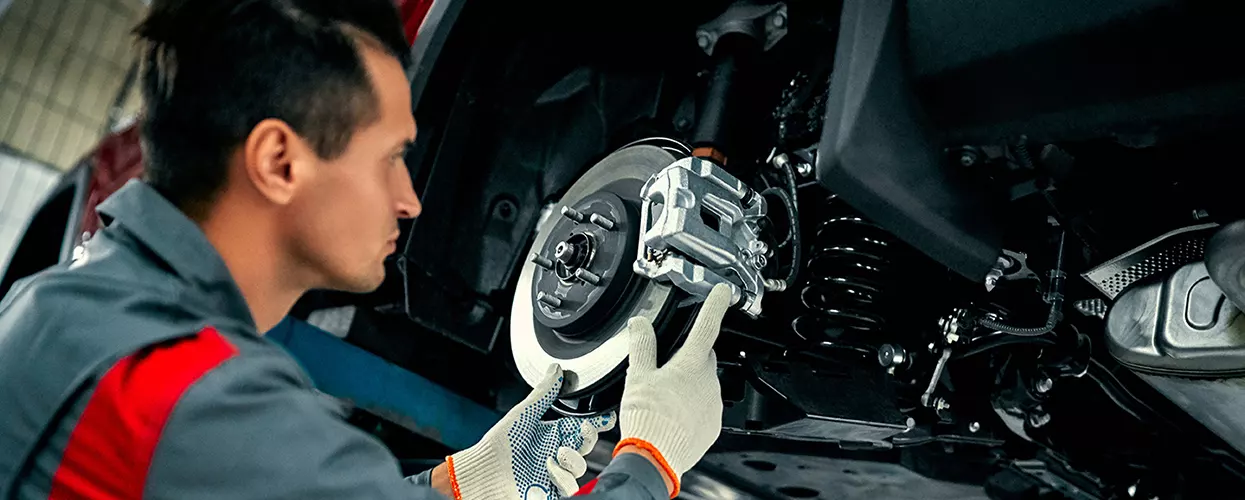 tech repairing rotor
