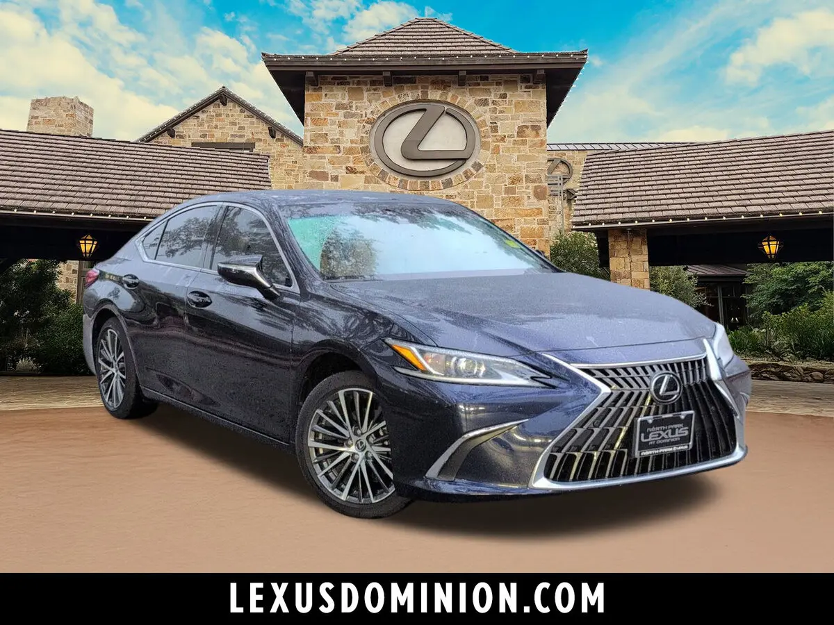 2025 Lexus ES 350's photo