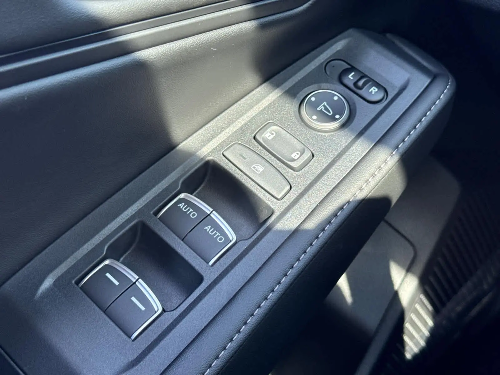2025 Honda Accord Hybrid Sport photo 23