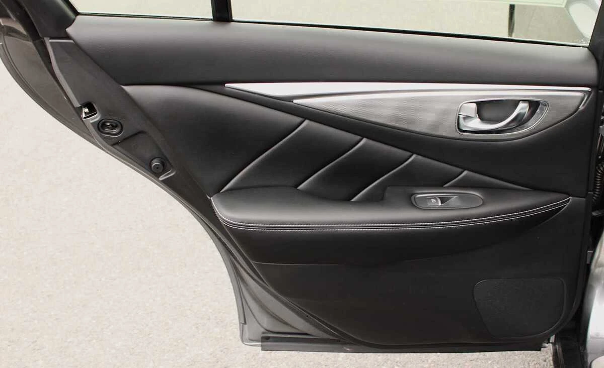 2017 INFINITI Q50 Premium - Photo 16