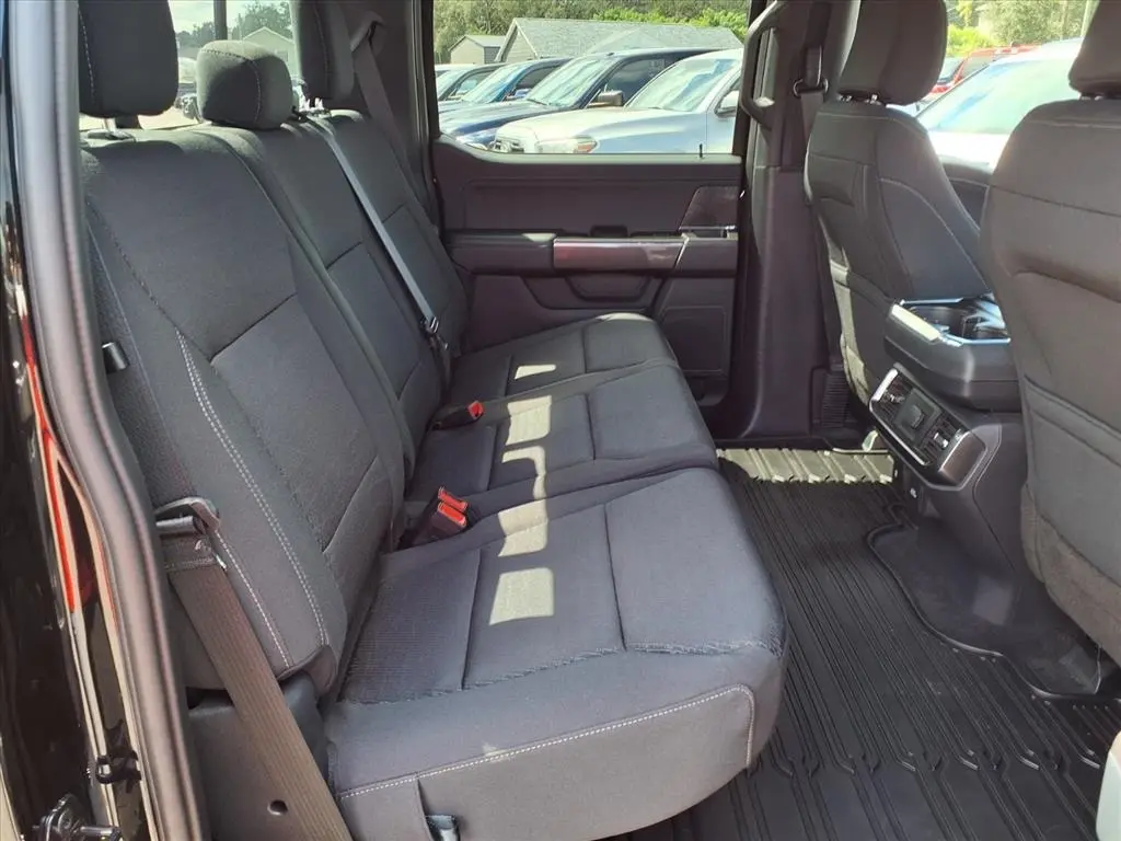2023 Ford F-150 XLT photo 15
