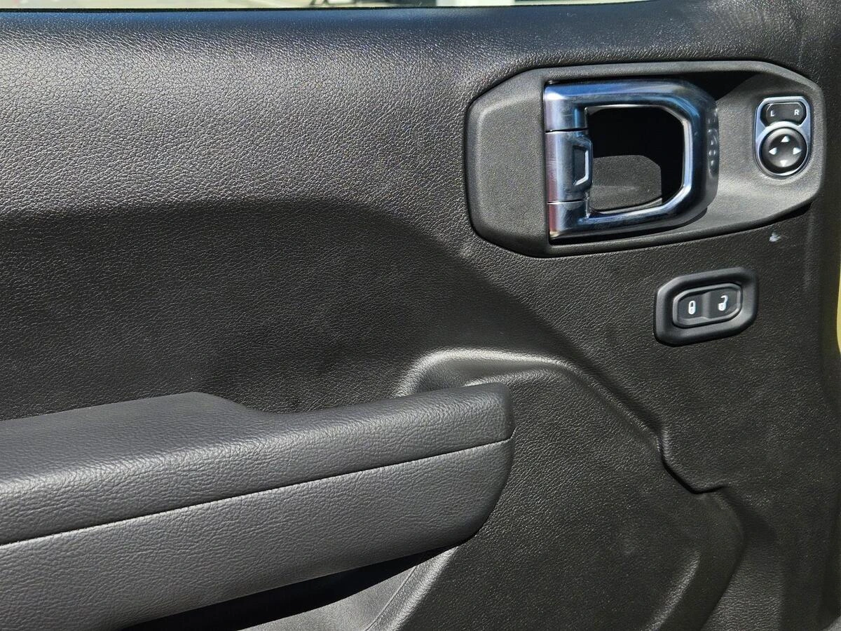 2025 Jeep Wrangler 4-Door Sport S - Photo 13