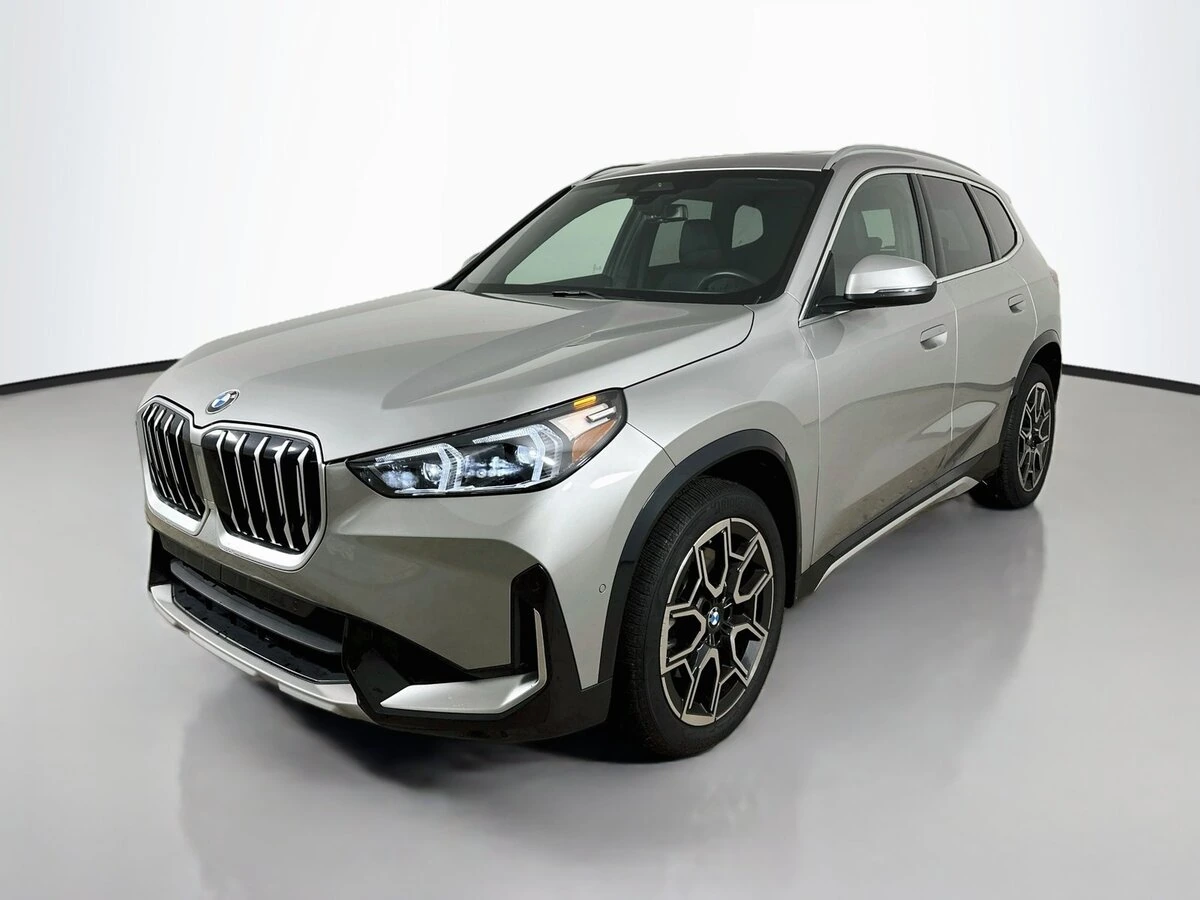 2026 BMW X1 28i