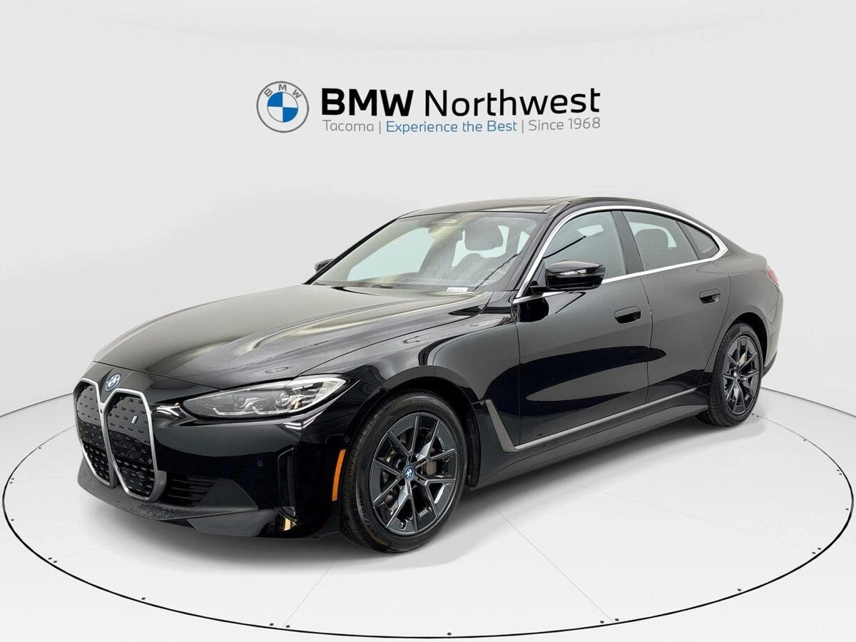 2024 BMW i4