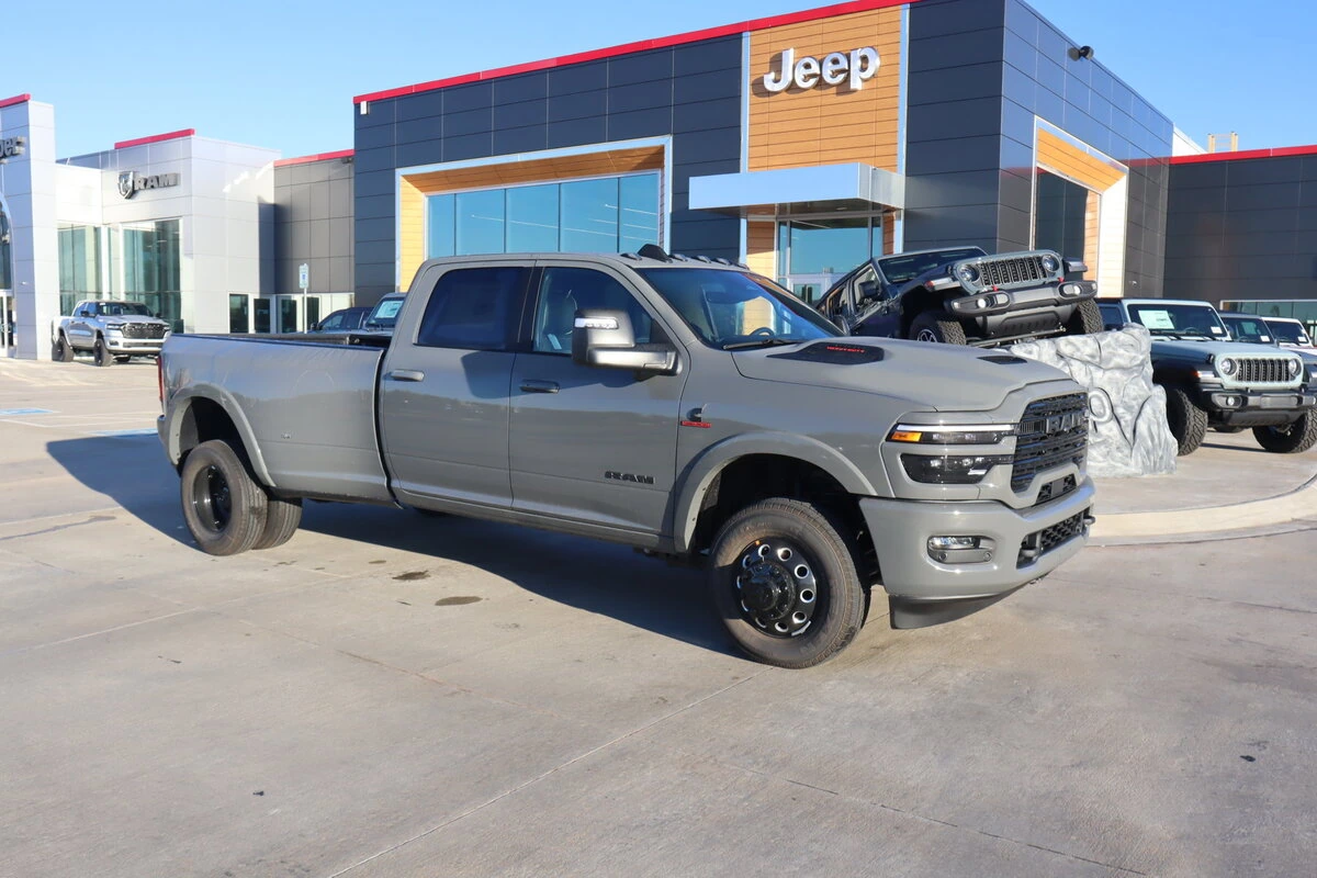 2027 RAM 3500 Pickup Laramie